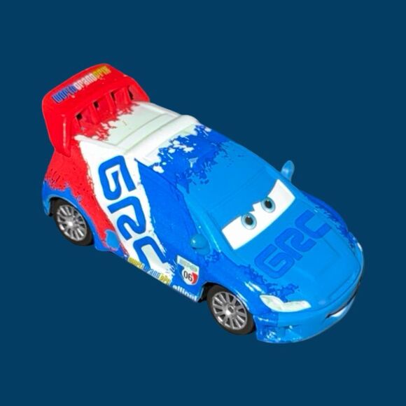 Disney Pixar Raoul ÇaRoule Die Cast Grand Prix Cars 2 Movie A32 - Picture 5 of 8